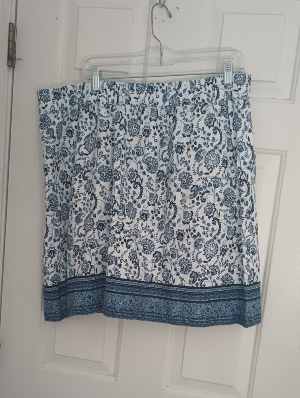 LOFT White and Blue Floral Paisley  Linen Blend Skirt - Picture 5 of 5